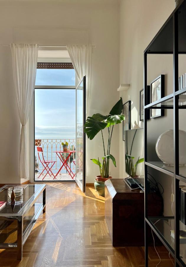 شقة Casa Posillipo نابولي المظهر الخارجي الصورة